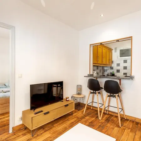 Guestready - Cozy 10 Mins From Arc De Triomphe *